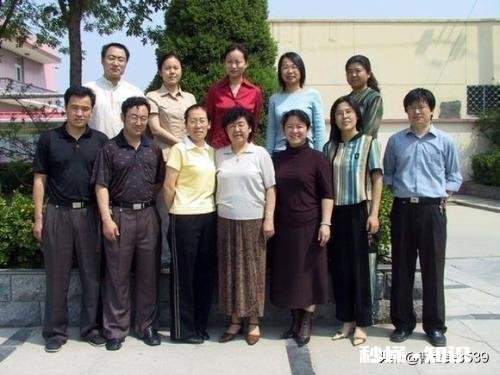 五十岁后的老师,最大危机是什么