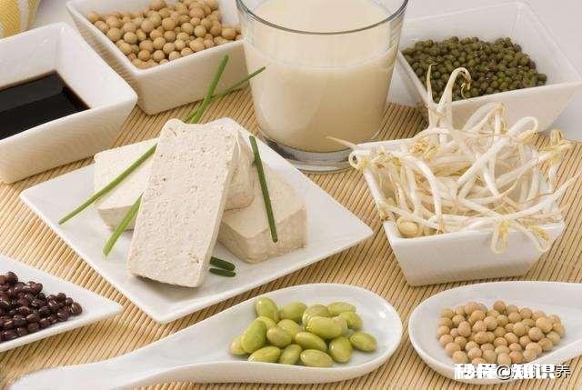 做骨头汤时加一点醋，有助于骨头中的钙的析出，这种说法有道理吗，如果有道理该什么时候加