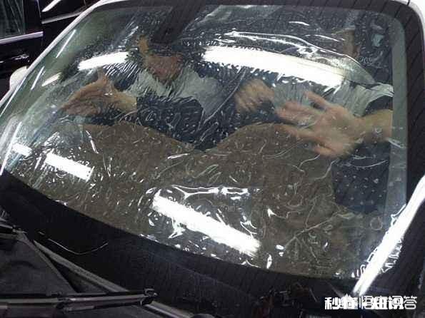 你觉得拆下车窗的玻璃贴膜可行吗为什么