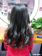 晚上睡觉时脸上该涂什么来护肤呢